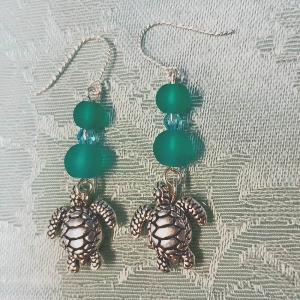 Twisted Sterling Silver Turtle Earrings!